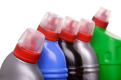 Henkel apresenta primeiras garrafas produzidas por reciclagem química
