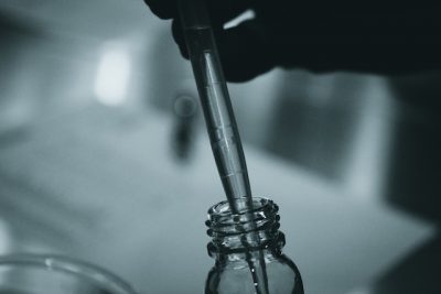 Infarmed: Fabrico de medicamentos estéreis – publicação da nova versão do Anexo 1 do Guia das Boas Práticas de Fabrico